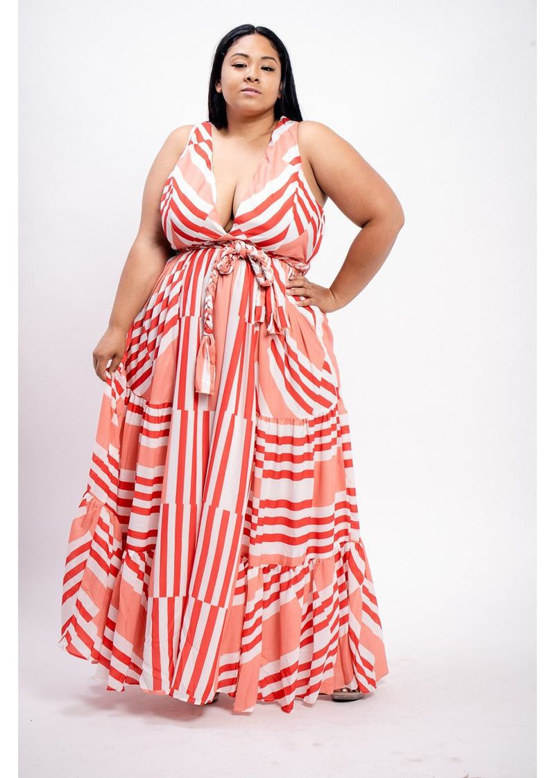 All The Right Things Dress | Curvy